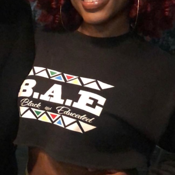 Sweater - Picture 2 of 2